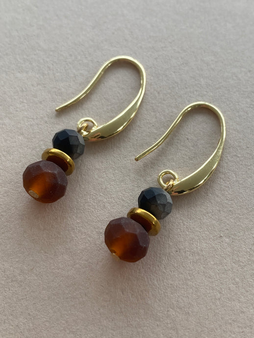 BDLE10 - Amber crystal drop earrings