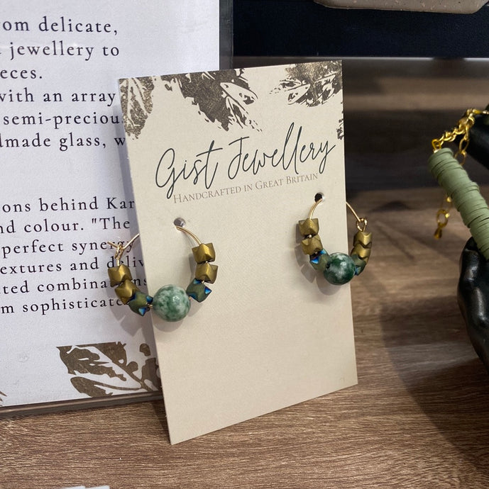 CSTE18 - Semi precious and hematite Gold plated hoop earrings