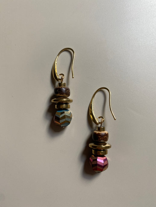 FRTE10 - 18k Gold Plated, brass earring hooks with Coconut, Gold plated hematite, & crystal drops