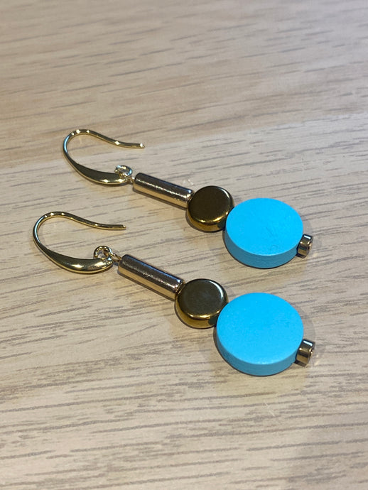 HILE11 - turquoise button earrings