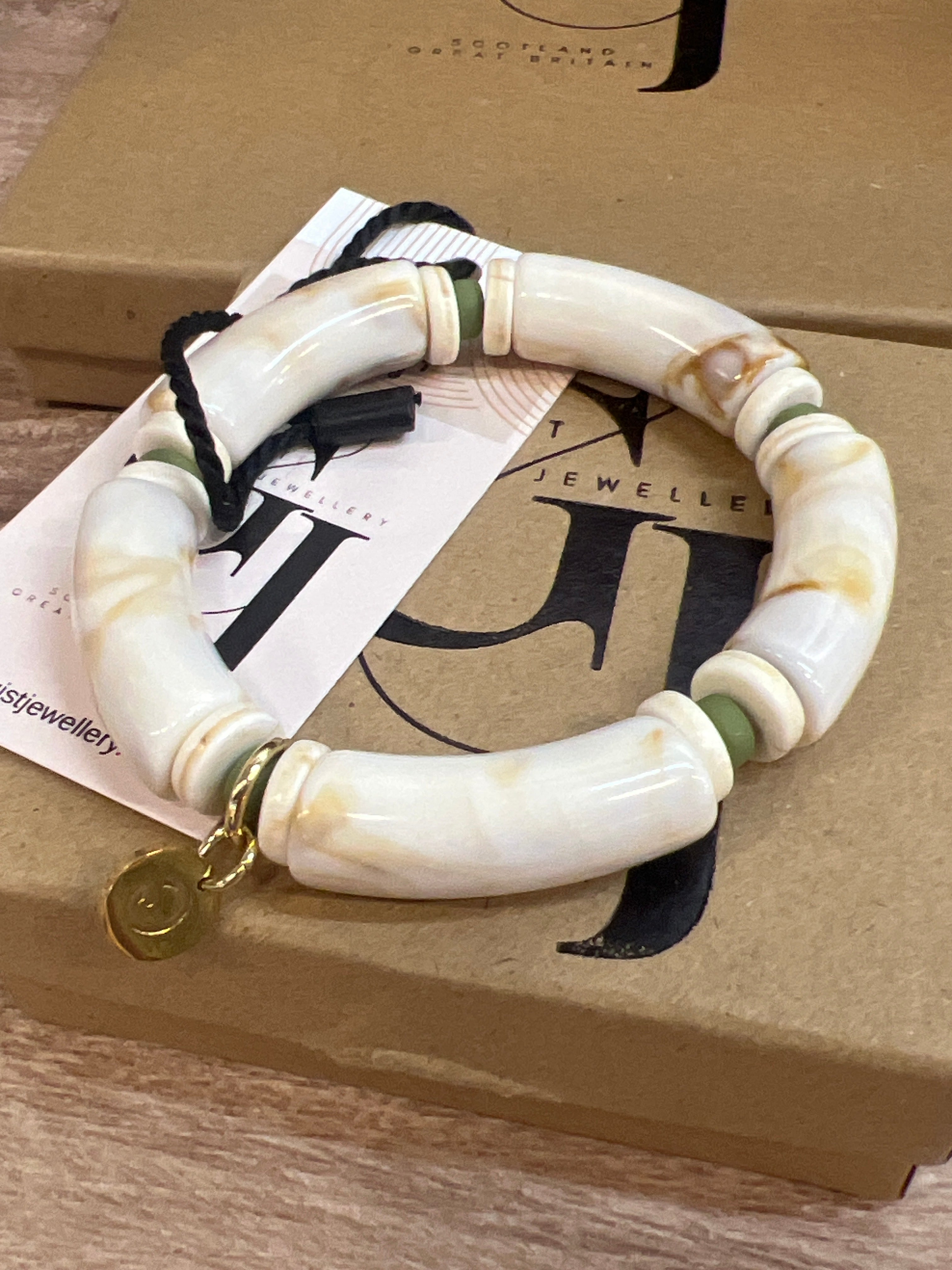 EORB11 - Cream, Tan & Olive Bracelet
