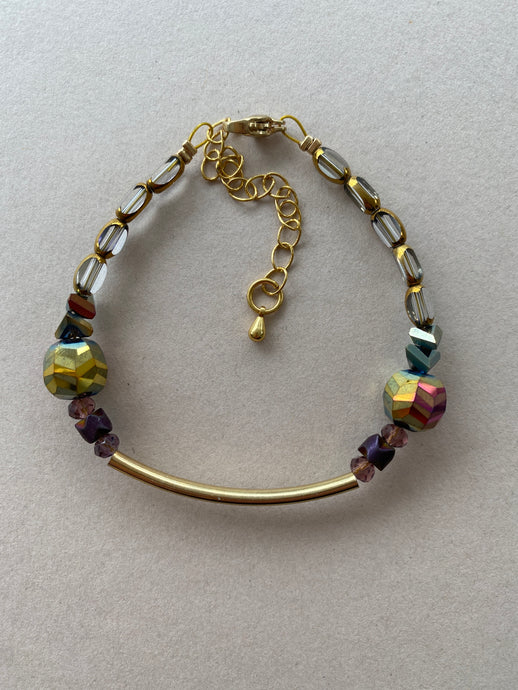 BDLB18 - Crystal and purple Hematite bracelet
