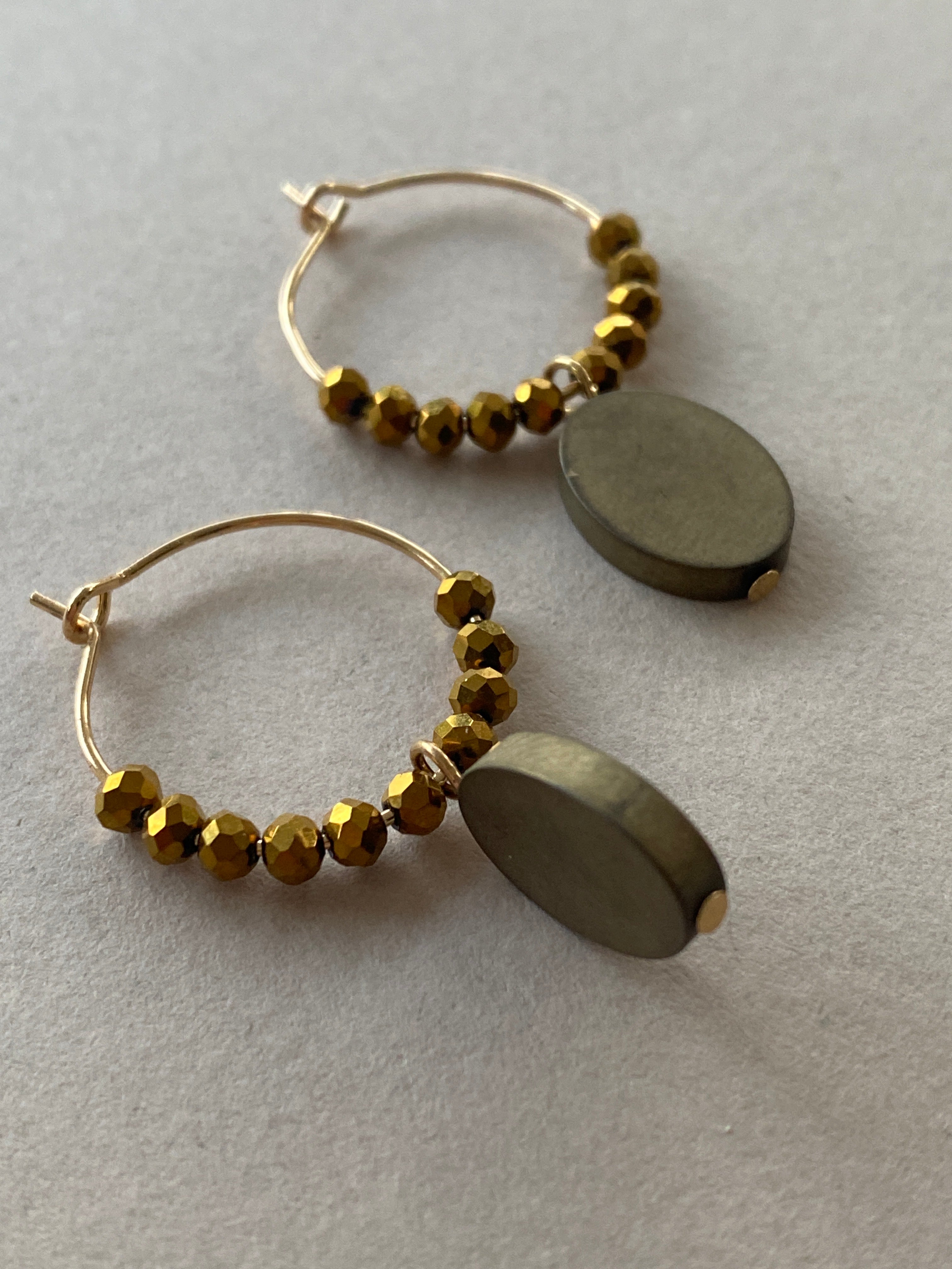 BDLHE09 - Hematite crystal hoop earrings