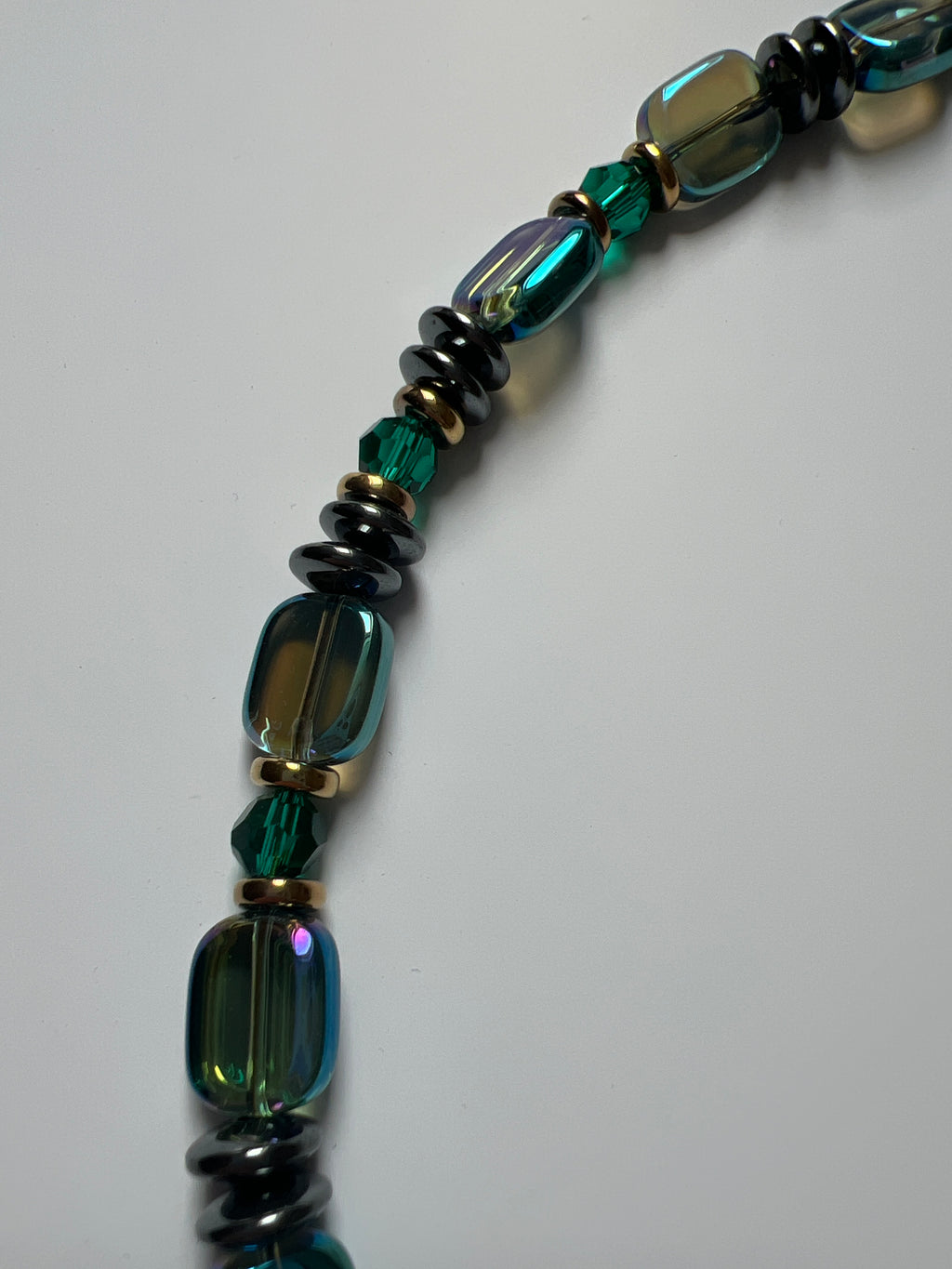 EOR15 - Hematite, Glass & crystal necklace in Sea Foam