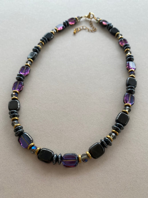 BDL15 - Hematite, Glass & crystal coloured necklace in purple and gunmetal