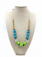 HIL07 - turquoise green and white necklace