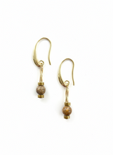 BDLE08 -Maifan & Hematite Drop Earrings