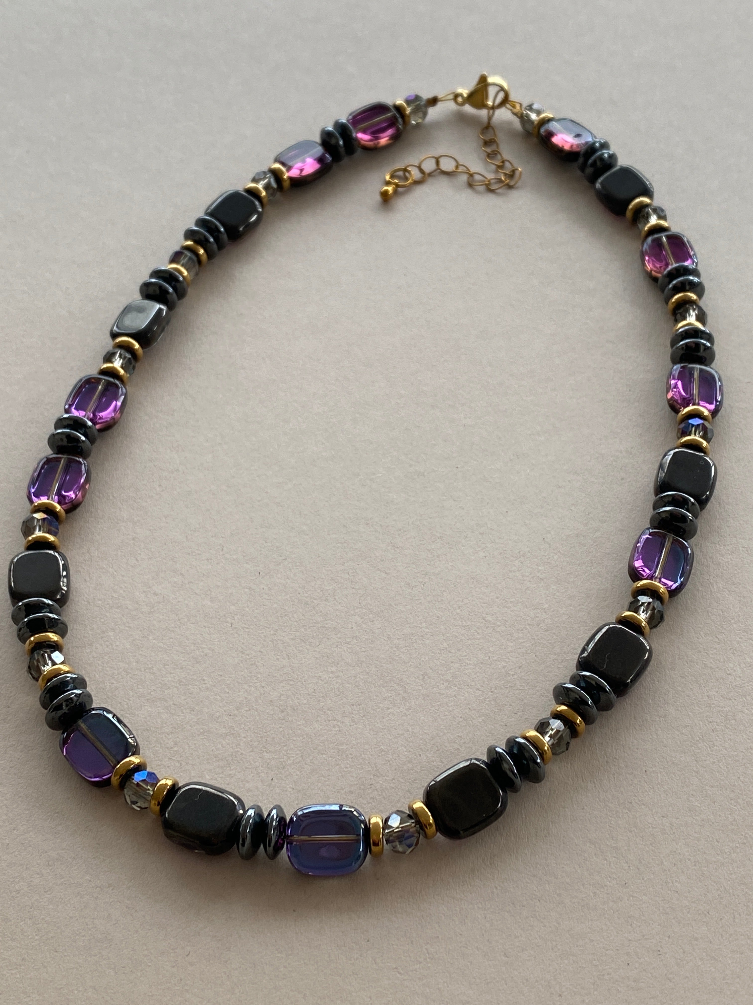 BDL15 - Hematite, Glass & crystal coloured necklace in purple and gunmetal