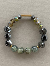 HILB04 - green yellow black bracelet