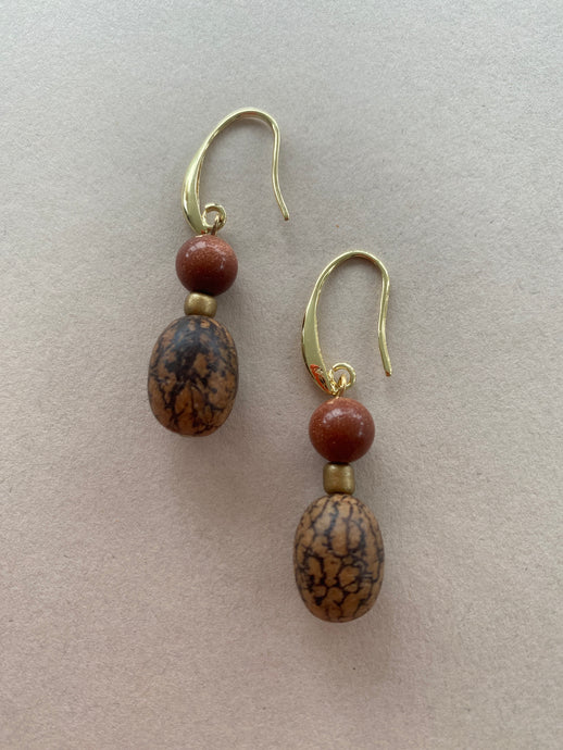 BDLE01 - Red Jasper & Burlywood Mala wood Drop Earrings
