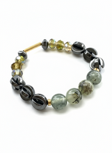 HILB04 - Natural Prehnite gem stones, green yellow black bracelet
