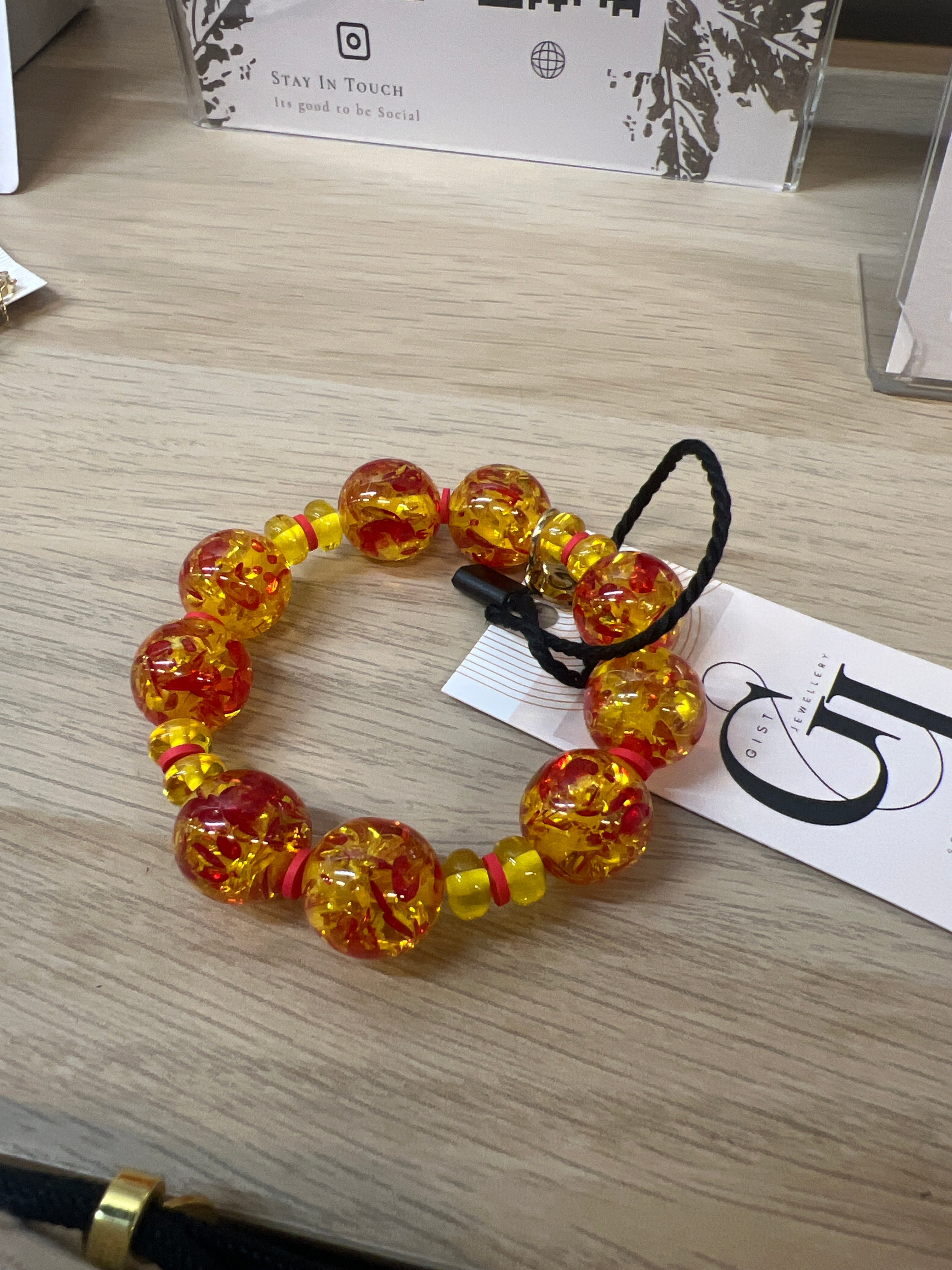 EORB08 yellow red elasticated stretch bracelet