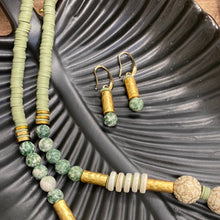 CSTE20 - Semi precious drop earrings with clay and gold plated metal