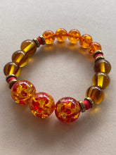BDLB21 - Yellow & red resin elasticated bracelet