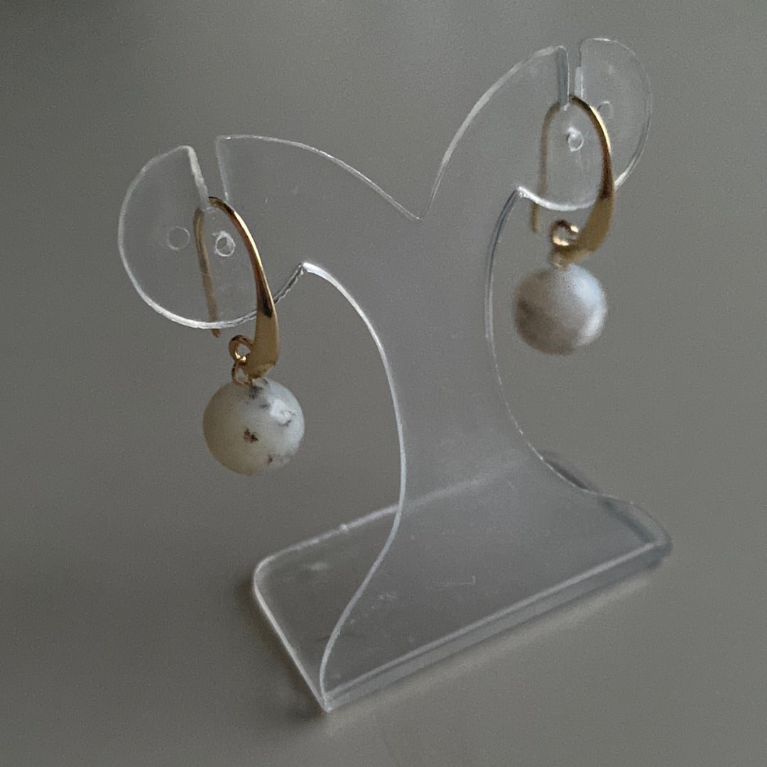 CSTE14 - Natural white African gemstone drop earrings - White