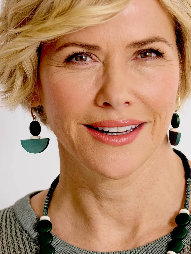 CSTE16 - Painted wood, synthetic turquoise and gold plated earring wires