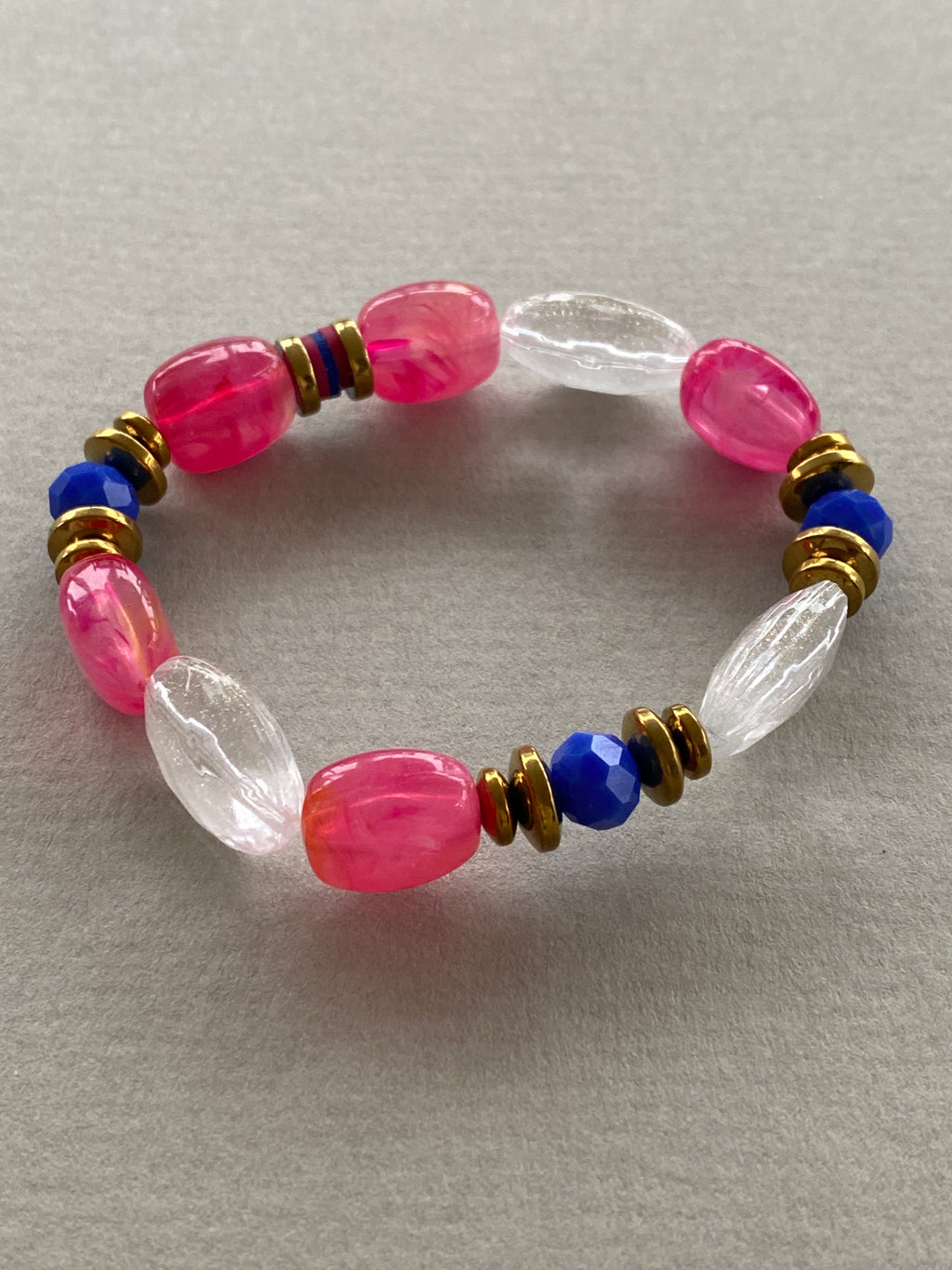 HILB13 - Pink and blue elasticated bracelet