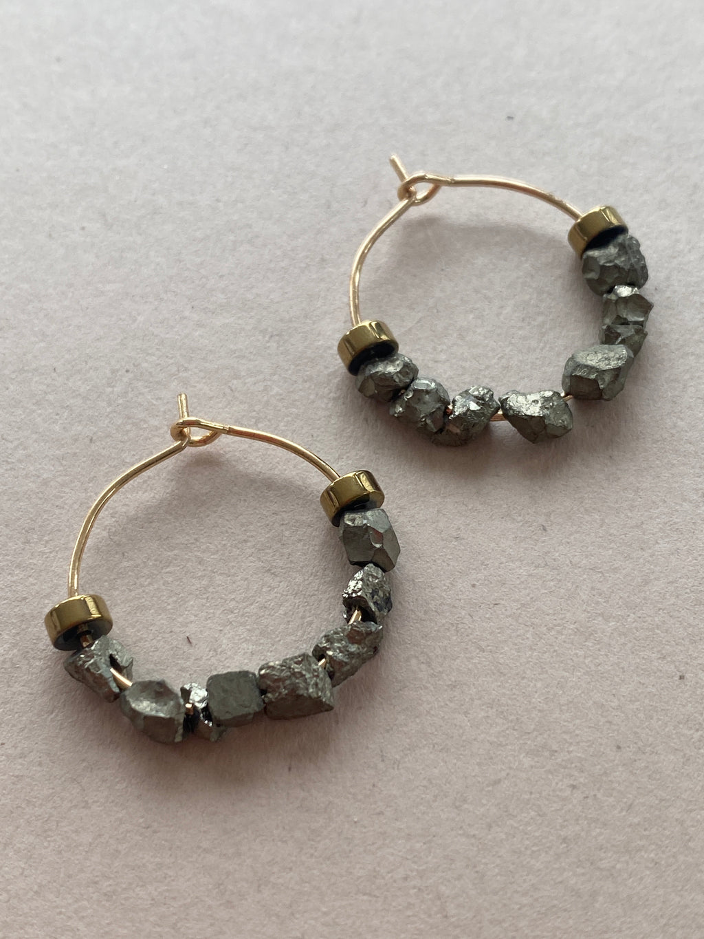 BDLHE19 - Hematite & Gemstone nugget hoop earrings