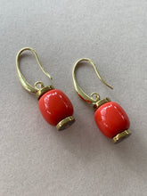 BDLE06  - Resin & Hematite barrel drop earrings