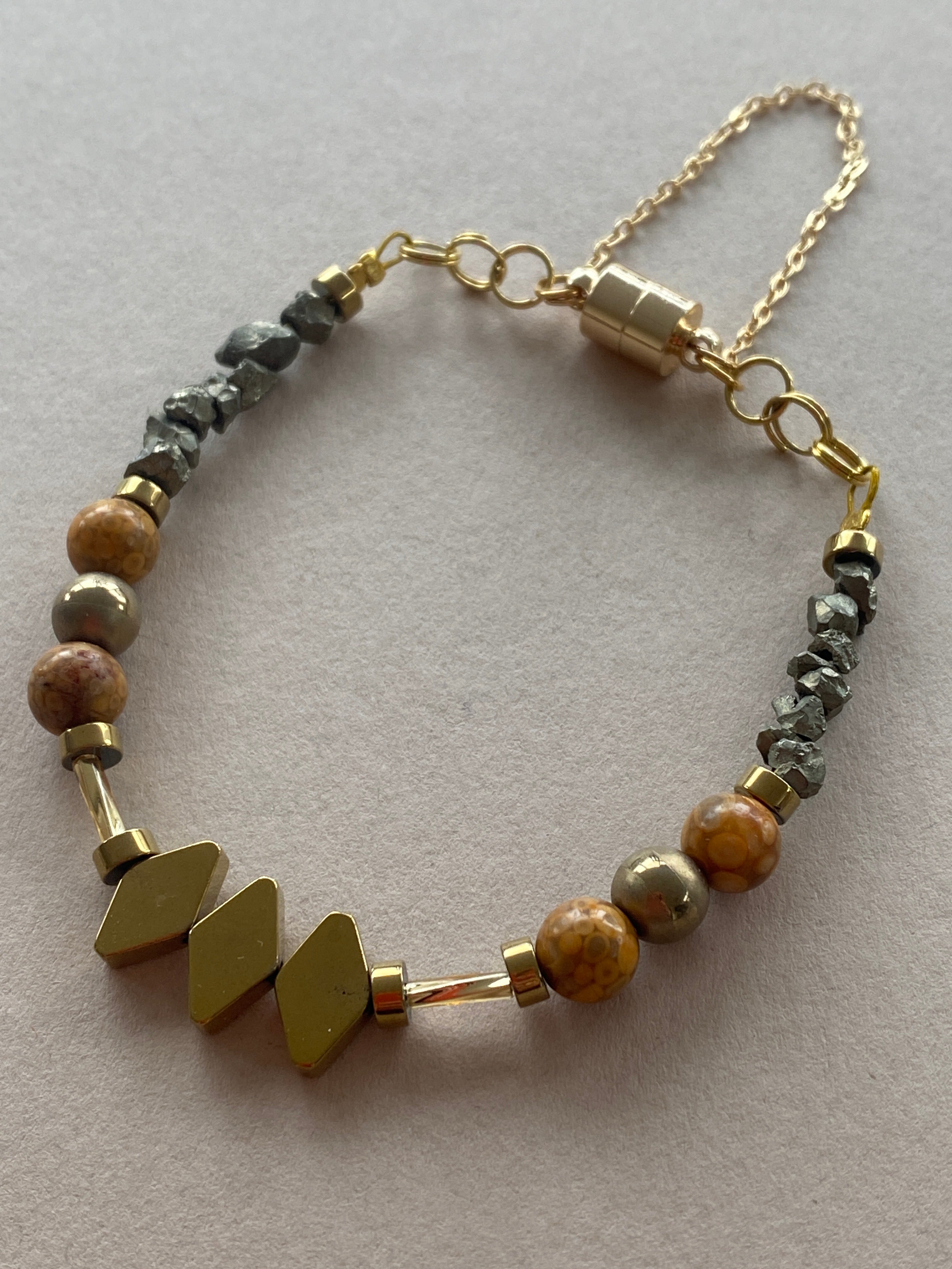 BDLB08 - Red Jasper, Maifan, & Nugget Bracelet