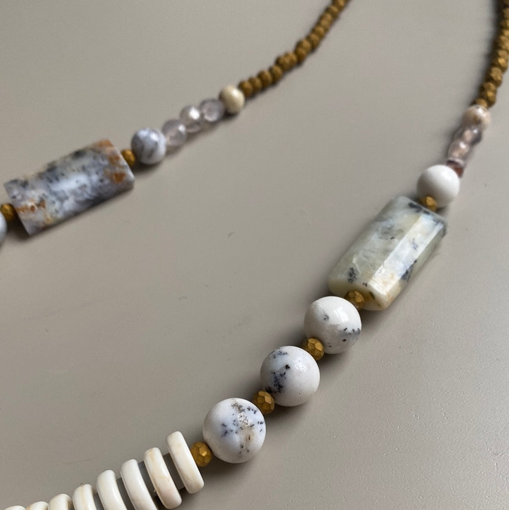 CST11 - Natural white African Opal necklace - White, Lemon, Grey, Bronze