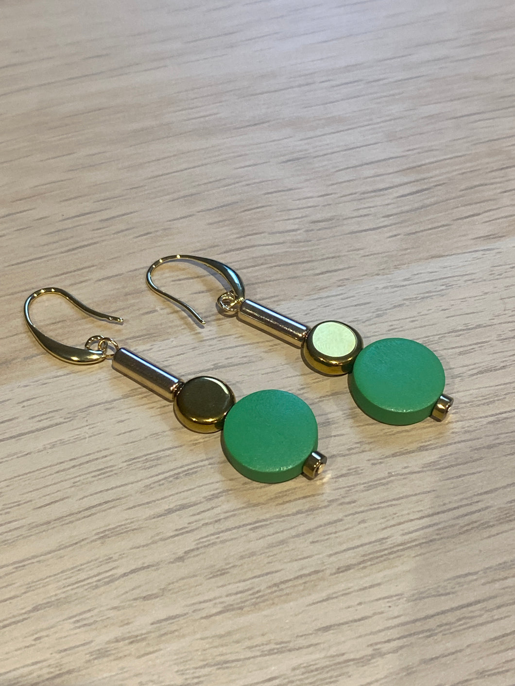 HILE10 - Green Button Earrings