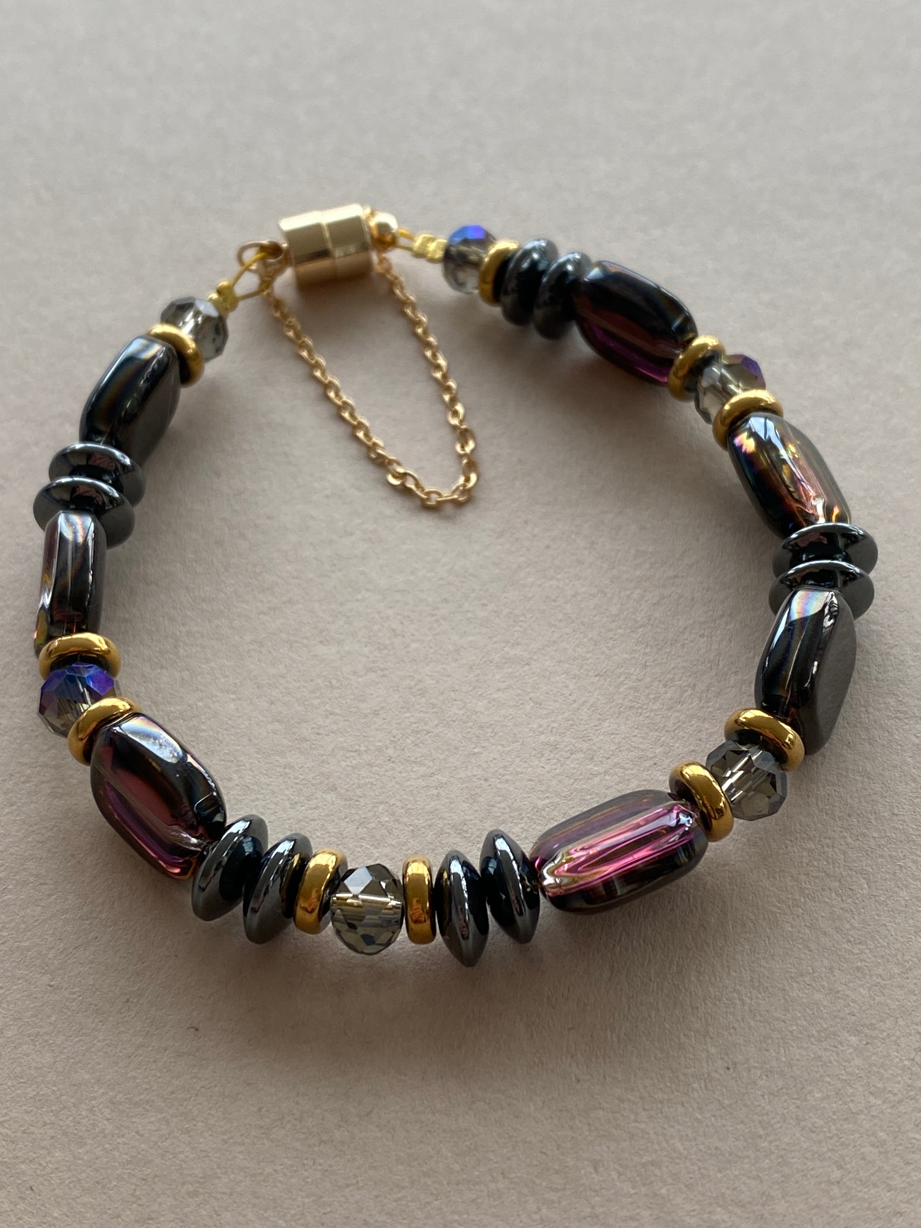 BDLB15 - Hematite, Glass & crystal bracelet in purple and bracelet