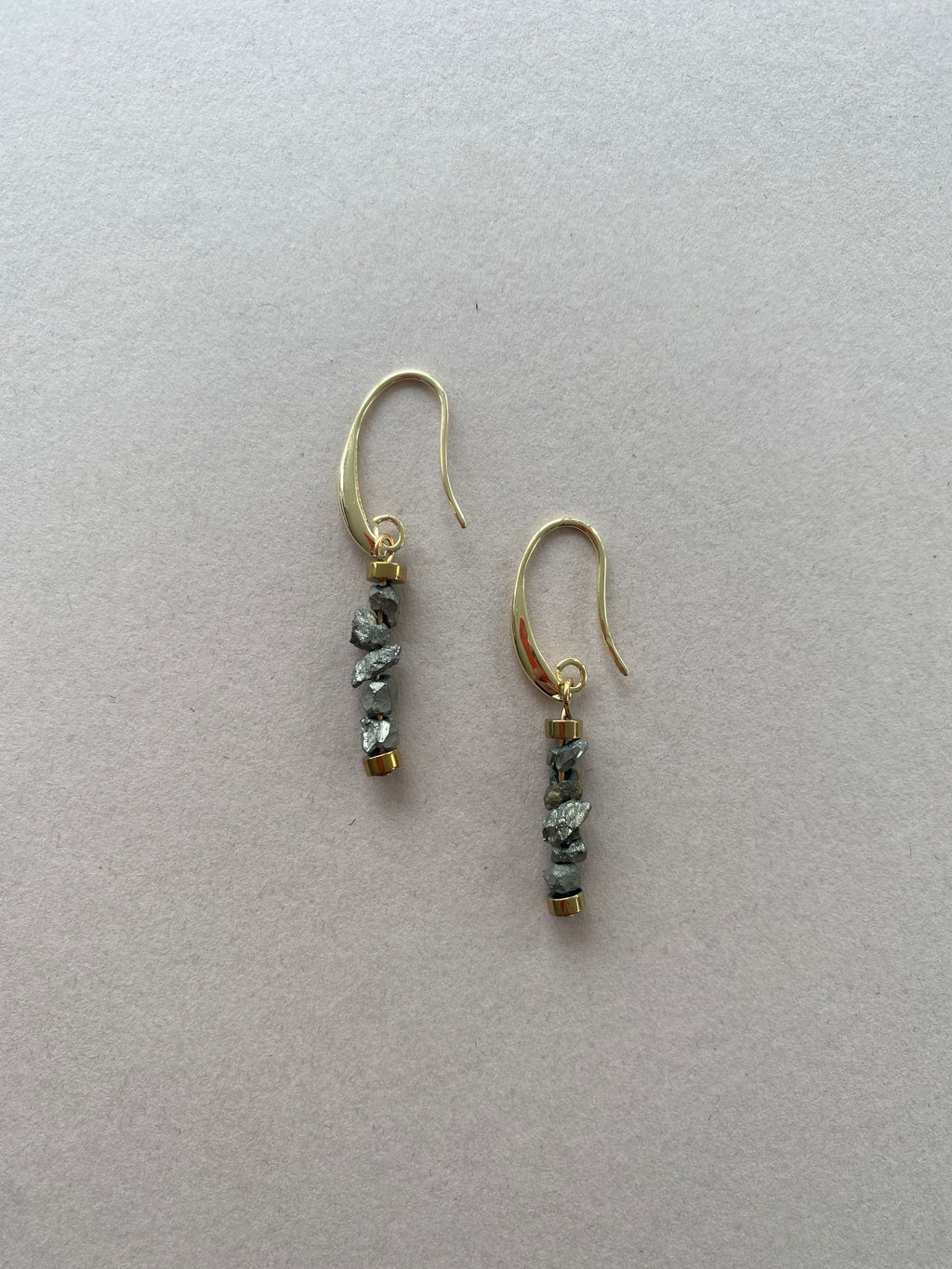 BDLE19 - Hematite & Gemstone nugget drop earrings