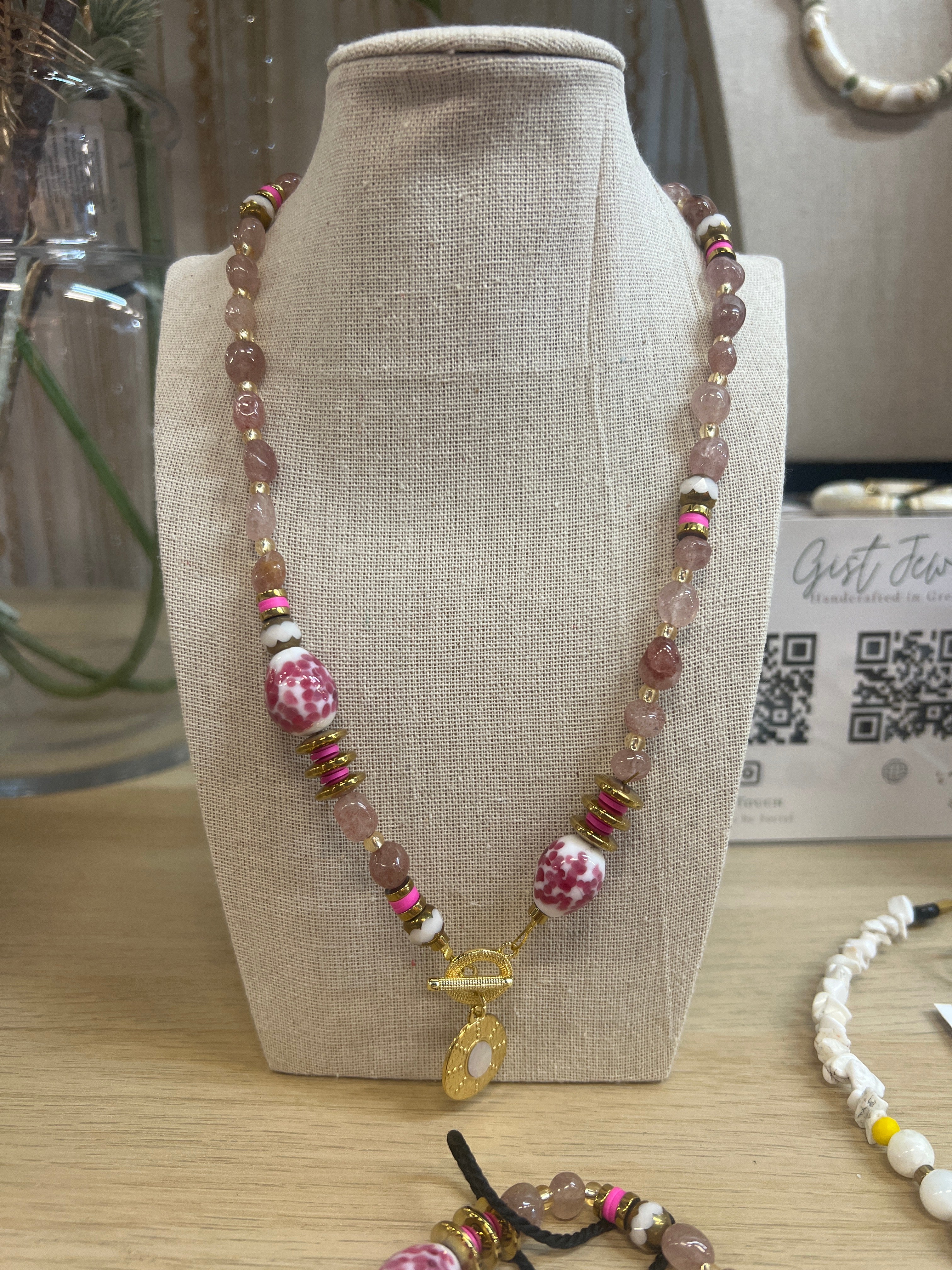 EOR18 - Natural Strawberry Quartz Tumbled Stone necklace