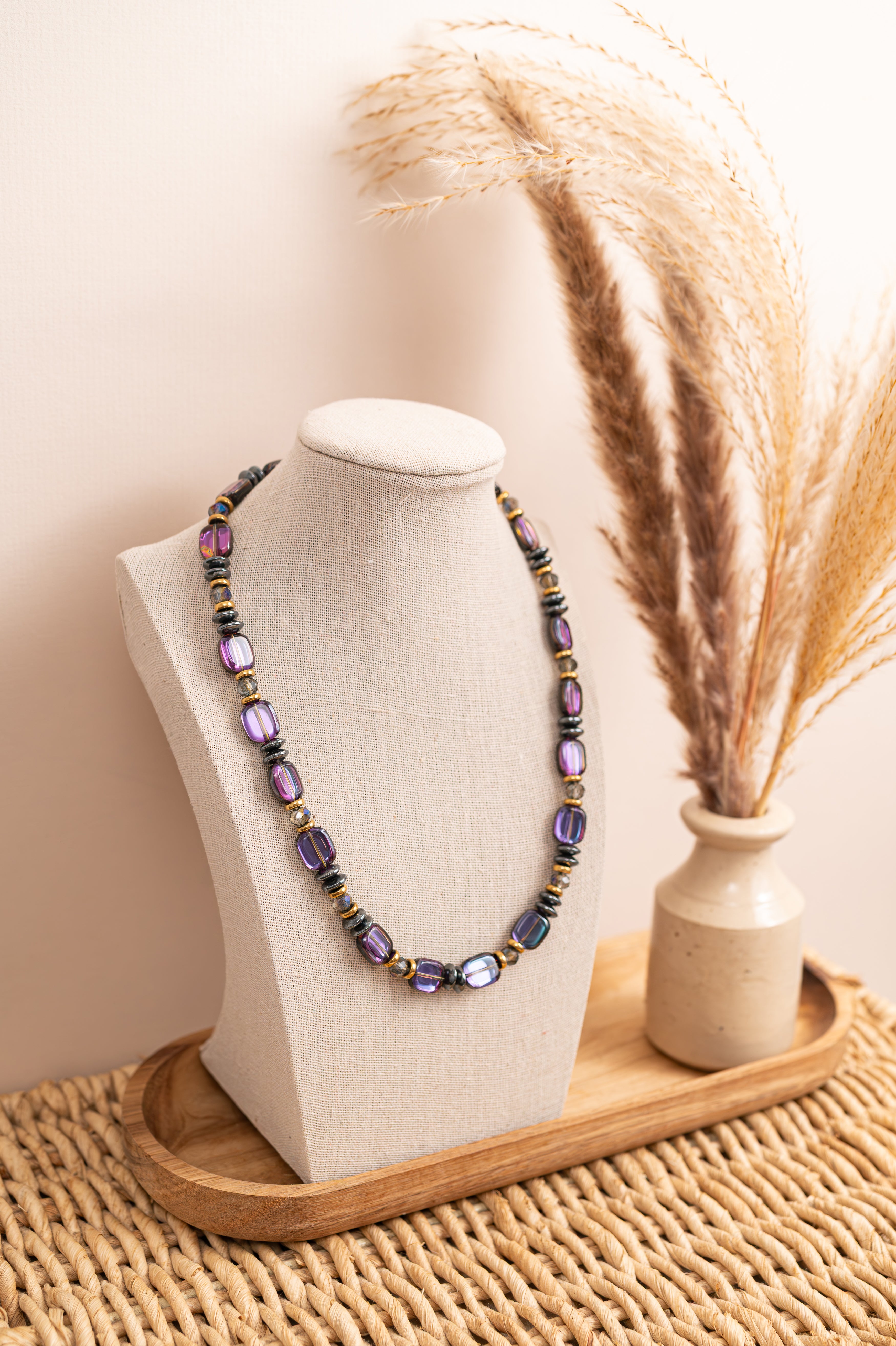 BDL15 - Hematite, Glass & crystal coloured necklace in purple and gunmetal