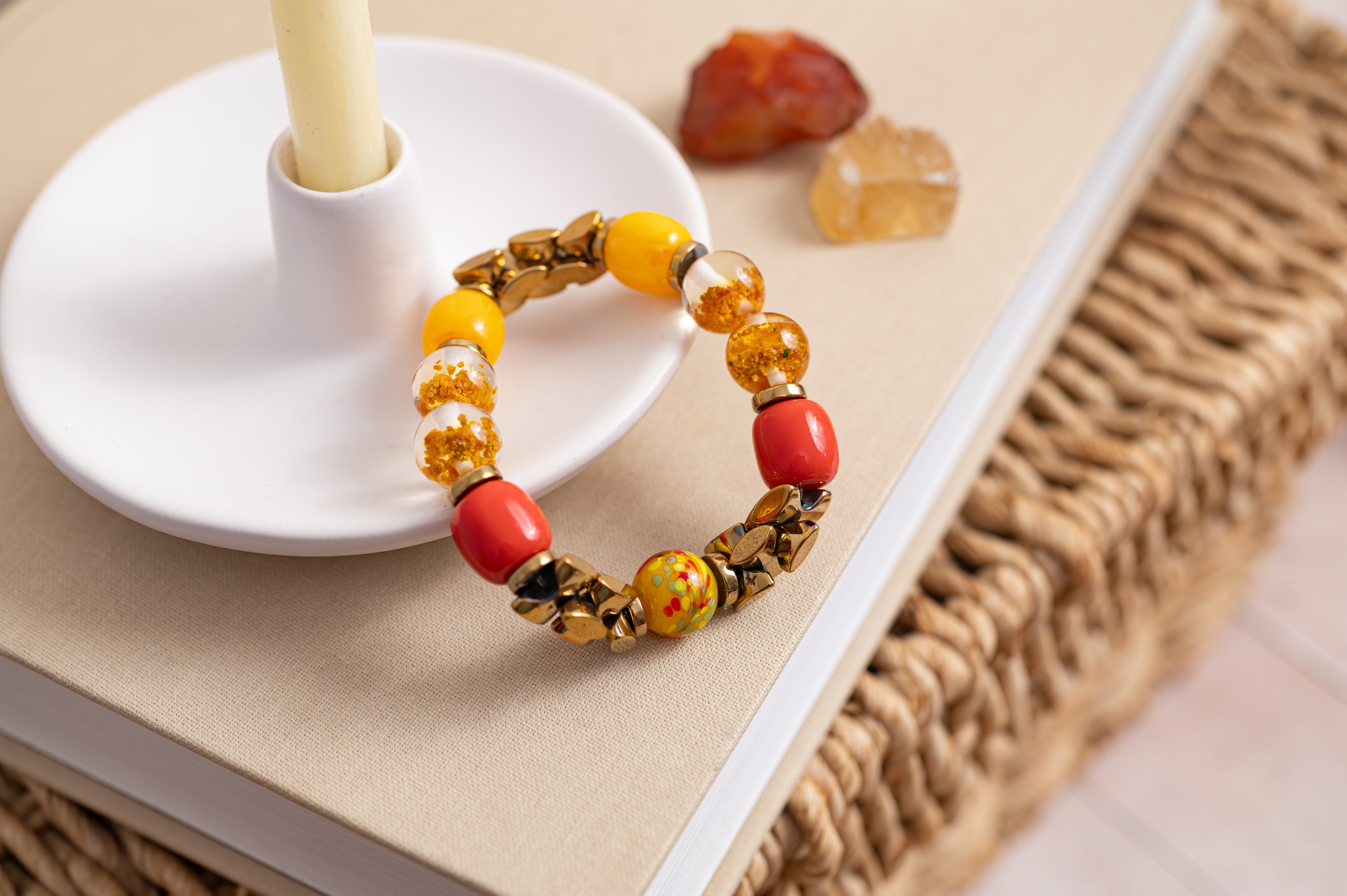 BDLB06 - Orange and yellow resin elasticated bracelet