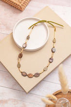 BDL09 - Shell and Hematite Necklace