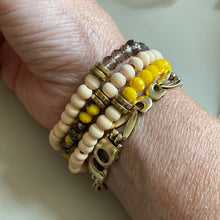 Bumble bee 🐝 stacking bracelet set of 3