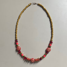 Summer necklace - red lace