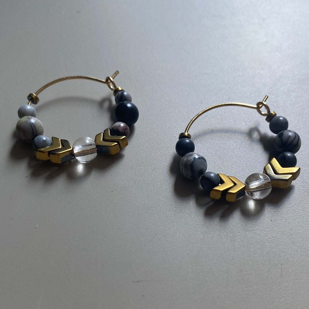 MRLE10 - Glass, Gold plated Hematite and Natural Black Silk Stone.