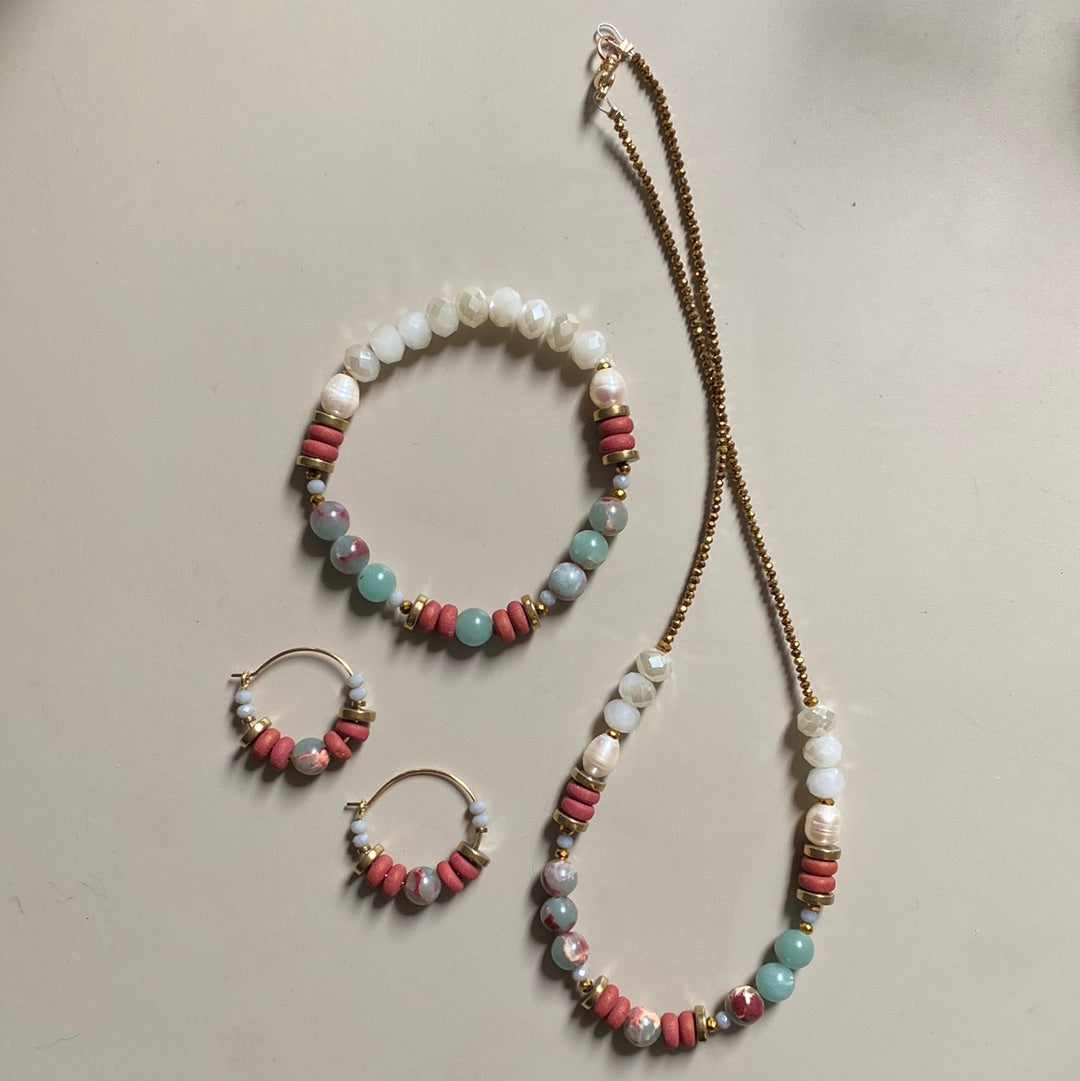 MRLB08 - Crystal, Gold Plated Hematite, Clay, Synthetic Shoushan Stone, Freshwater Pearls