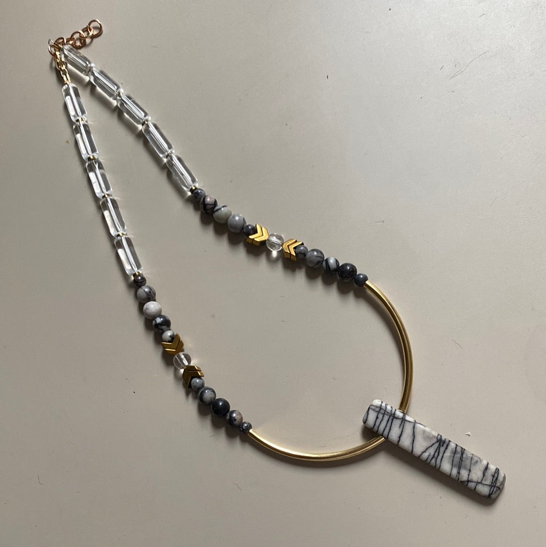 MRL07 - Glass, Gold plated Hematite and Natural Black Silk Stone.