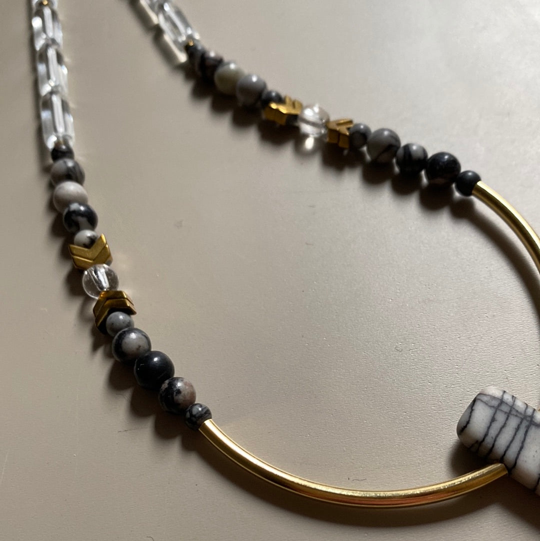 MRL07 - Glass, Gold plated Hematite and Natural Black Silk Stone.